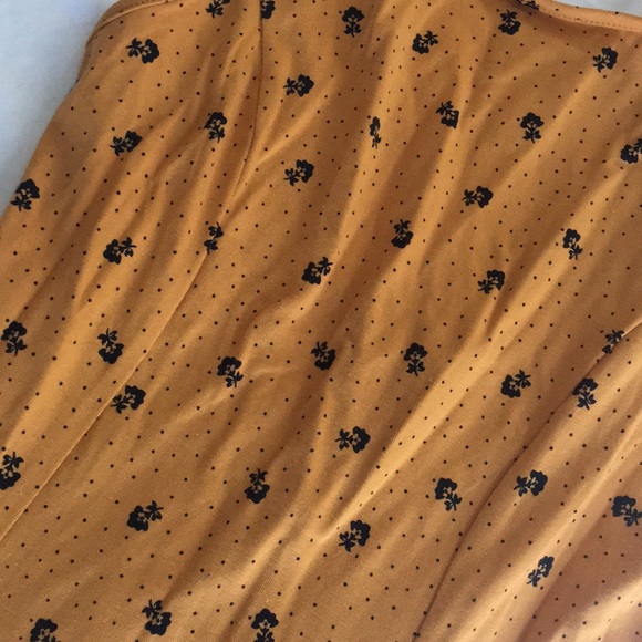 Dress - Picture 4 of 5